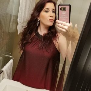 Meet your Posher, Debbie