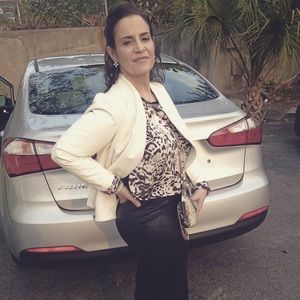 Meet your Posher, Rosa