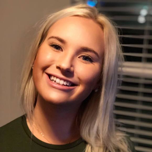 Meet your Posher, Lilly - Picture 1 of 1