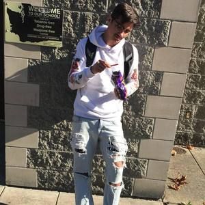 Meet your Posher, Jordan