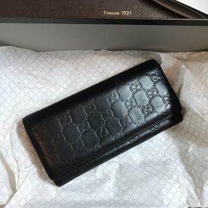 [Gucci] Black Leather Gucci Wallet