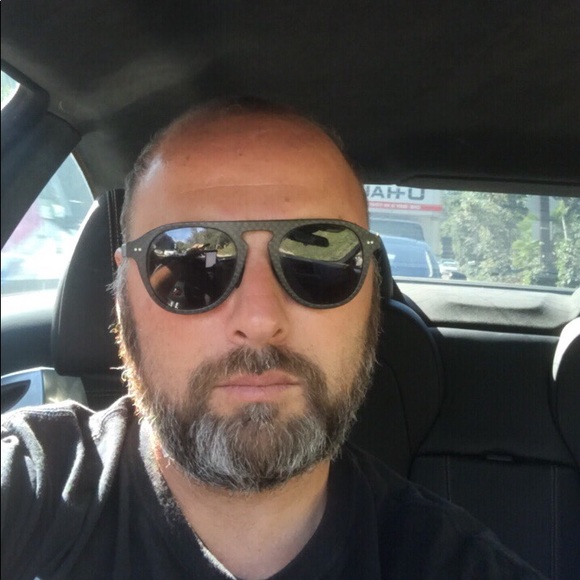 Meet your Posher, David - Picture 1 of 1