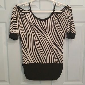 Off the shoulder zebra print stretchy top