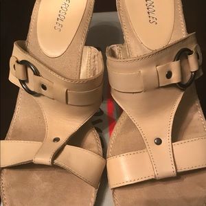 Light Tan 10 M by Aerosoles