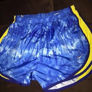 Nike women’s shorts