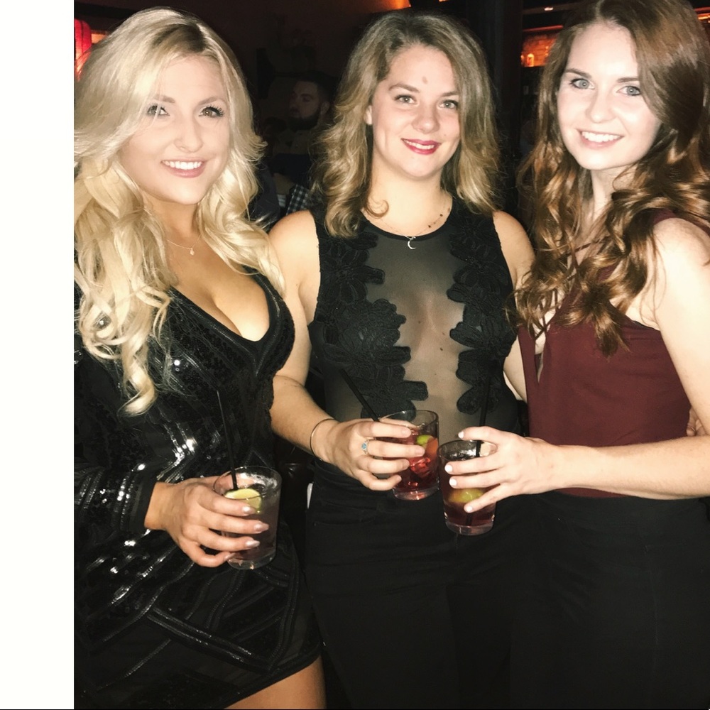 THE PERFECT HOLIDAY DRESS😍