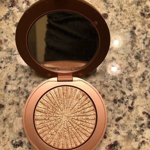 Estée Lauder Bronze Goddess used once