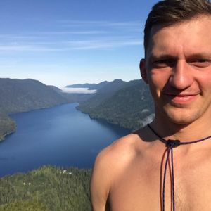 Meet your Posher, Alexander