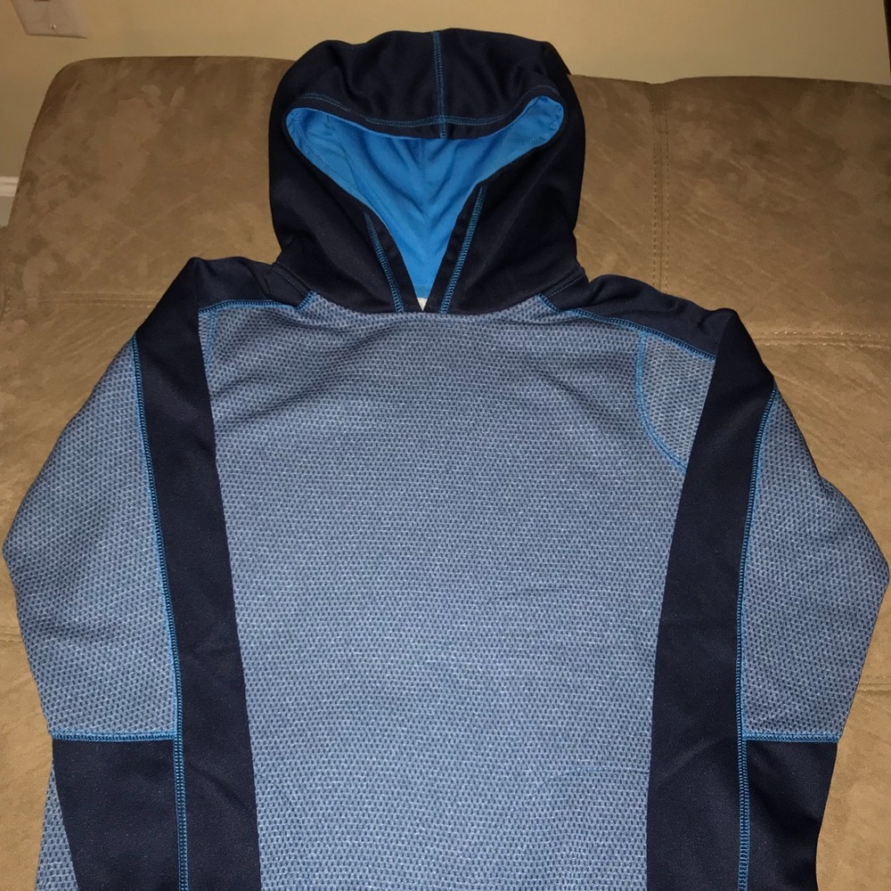 Like new boys fleece dri-fit hoodie
