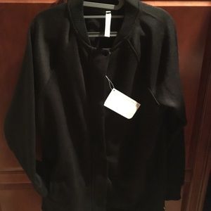NWT XL Black Fabletics jacket