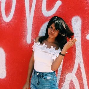 Meet your Posher, Gloria