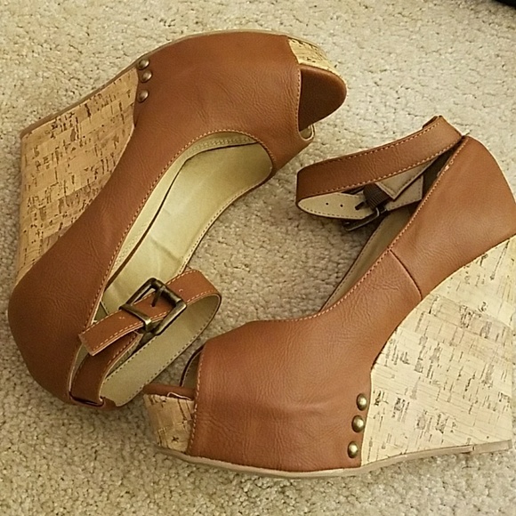 Wedges - Picture 2 of 2
