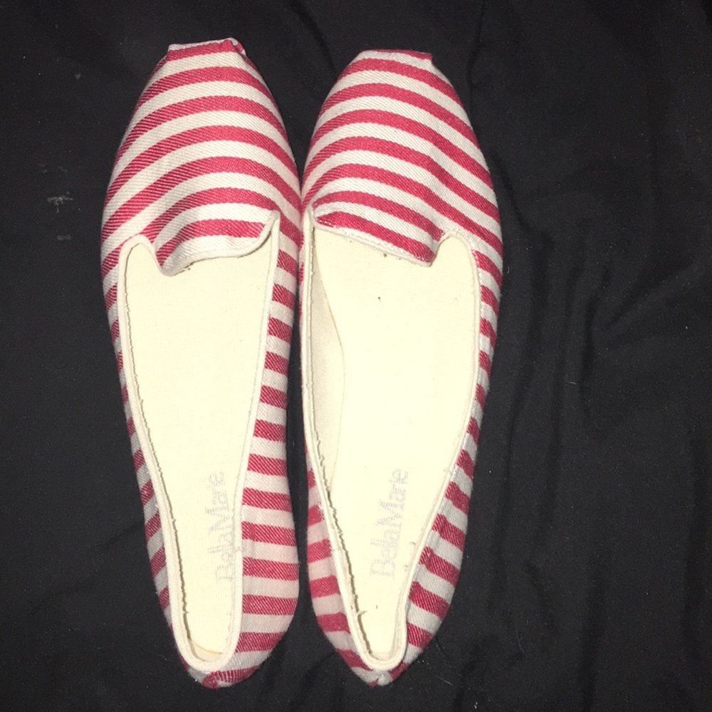Striped red flat shoes