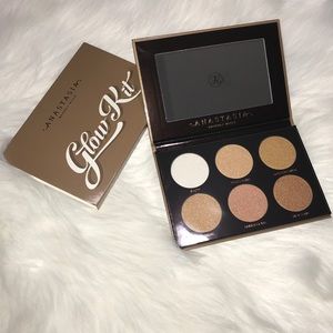 Anastasia Beverly Hills Glow Kit Brand New
