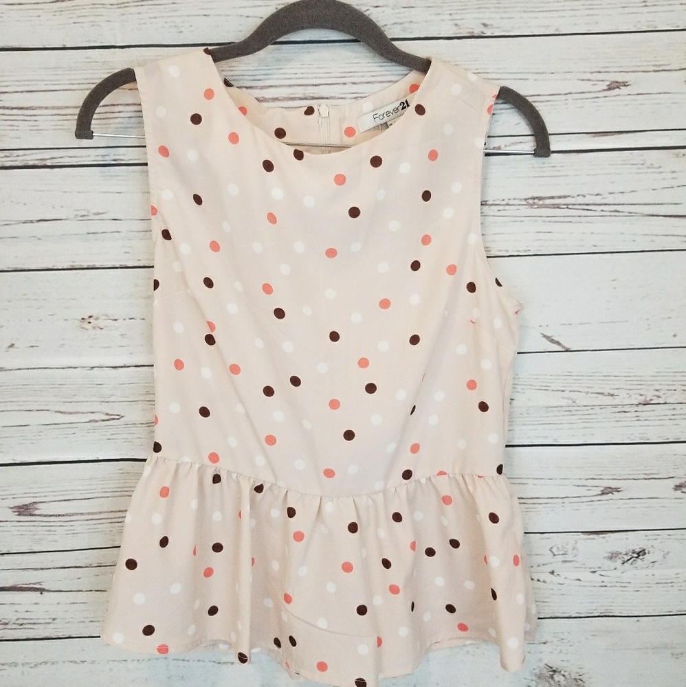 🎈Sale🎈Forever21 polka dot pink top