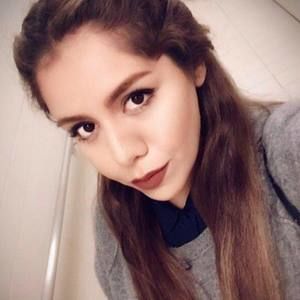 Meet your Posher, Behnaz