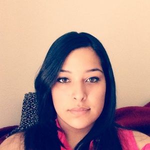 Meet your Posher, Elisabet