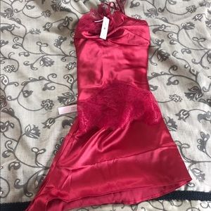 RED SATIN CAMI & SHORTS