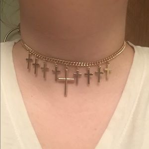 Cross Chocker!