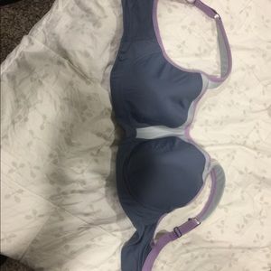 Gently loved 32 F Bra