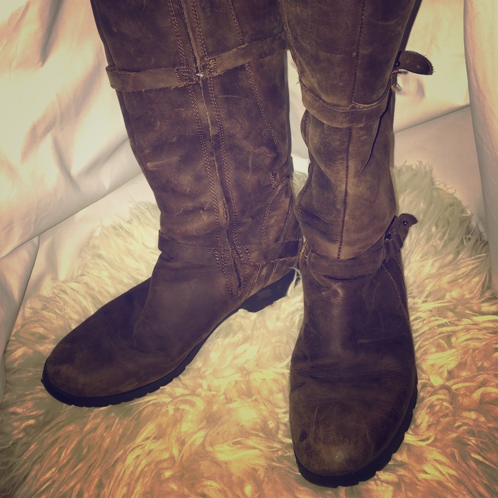 Tall Tevas leather boots