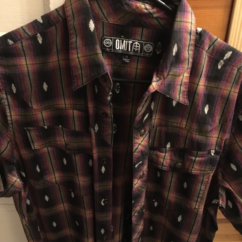 Men’s button up - Picture 3 of 3