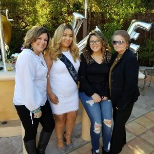 Meet your Posher, Alejandra