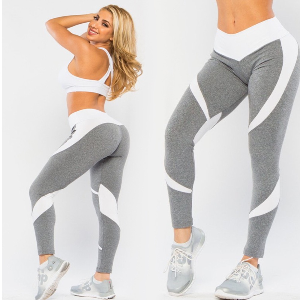 Leggings size small never worn