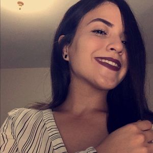 Meet your Posher, Nichole