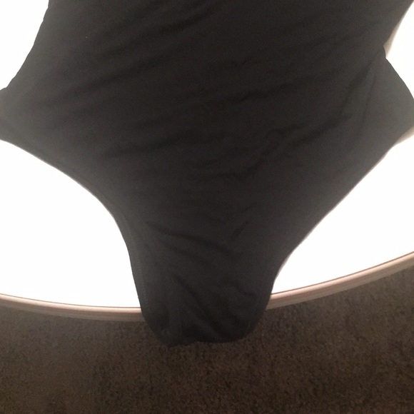 Choker top - Picture 4 of 4