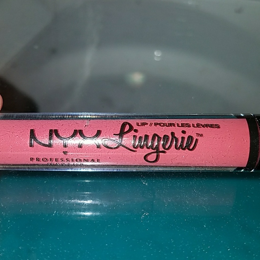 NYX velvet Matte lipstick