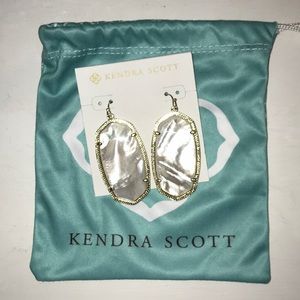 Kendra Scott Dani Earrings