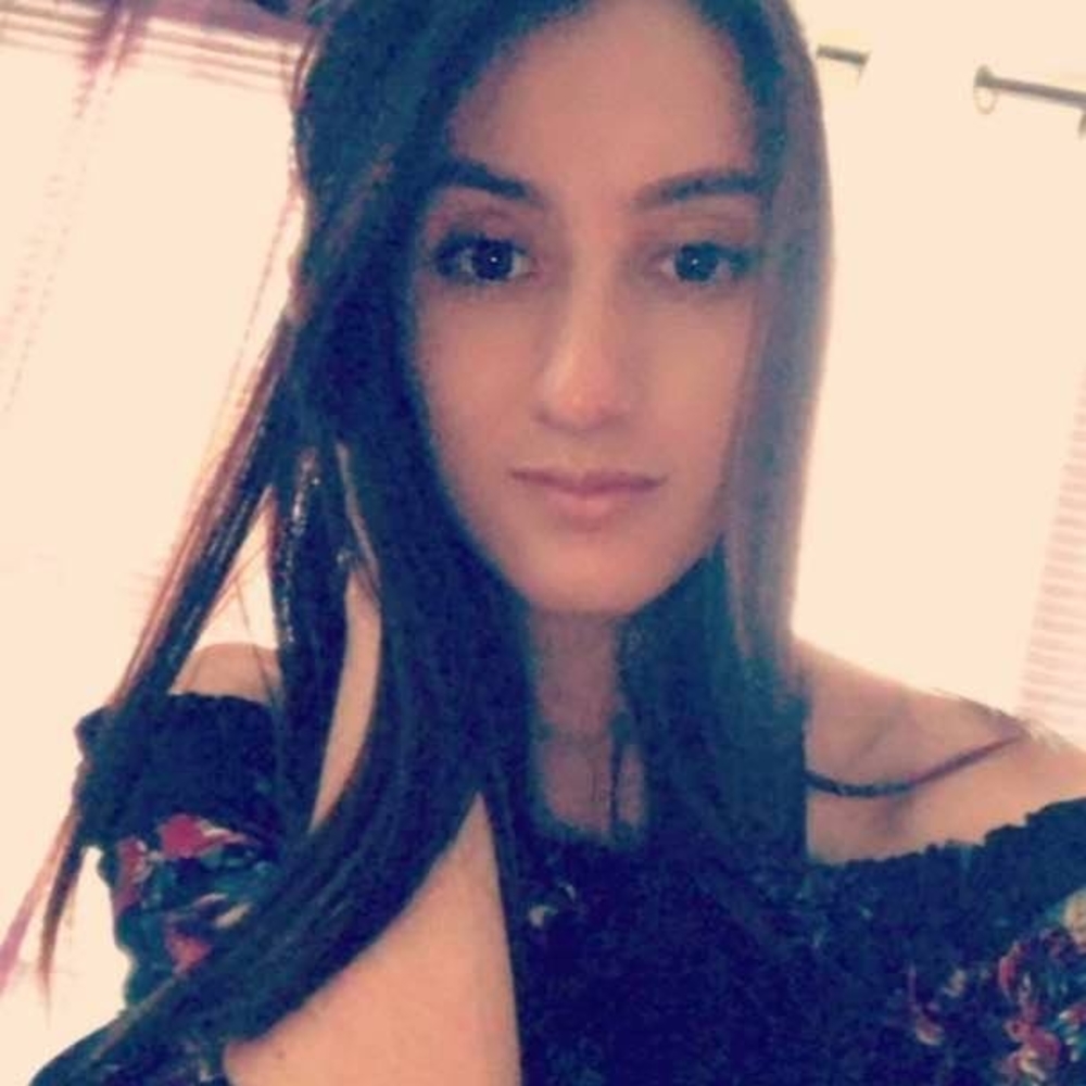 Meet your Posher, Mmartinezz