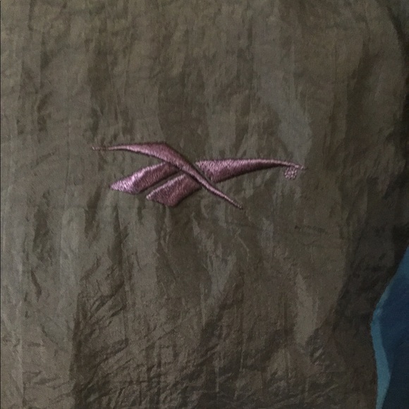 Reebok Windbreaker - Picture 2 of 3