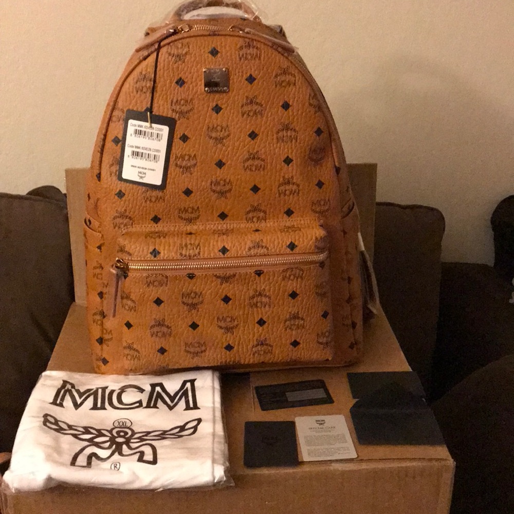 SOLD❤️❤️❤️MCM backpack