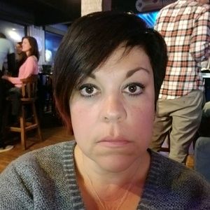 Meet your Posher, Monica