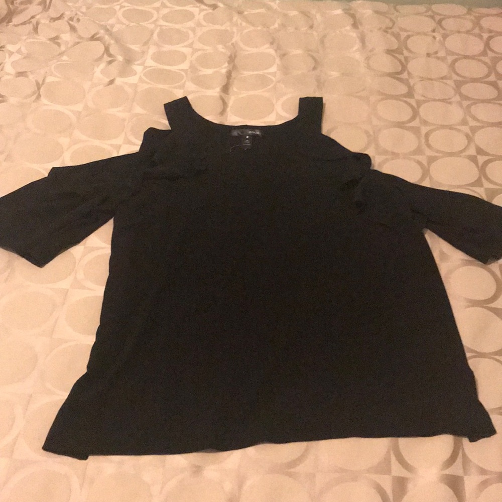 Aqua off the shoulder too