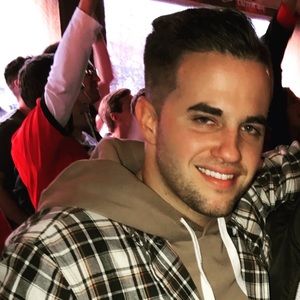 Meet your Posher, Connor