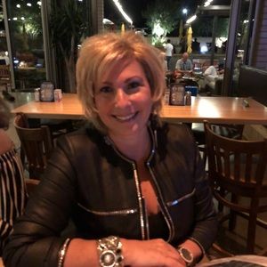 Meet your Posher, Rochelle