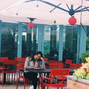 Meet your Posher, Jennifer