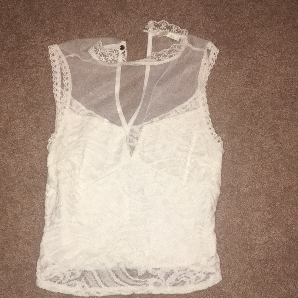 White lace blouse - Picture 1 of 6