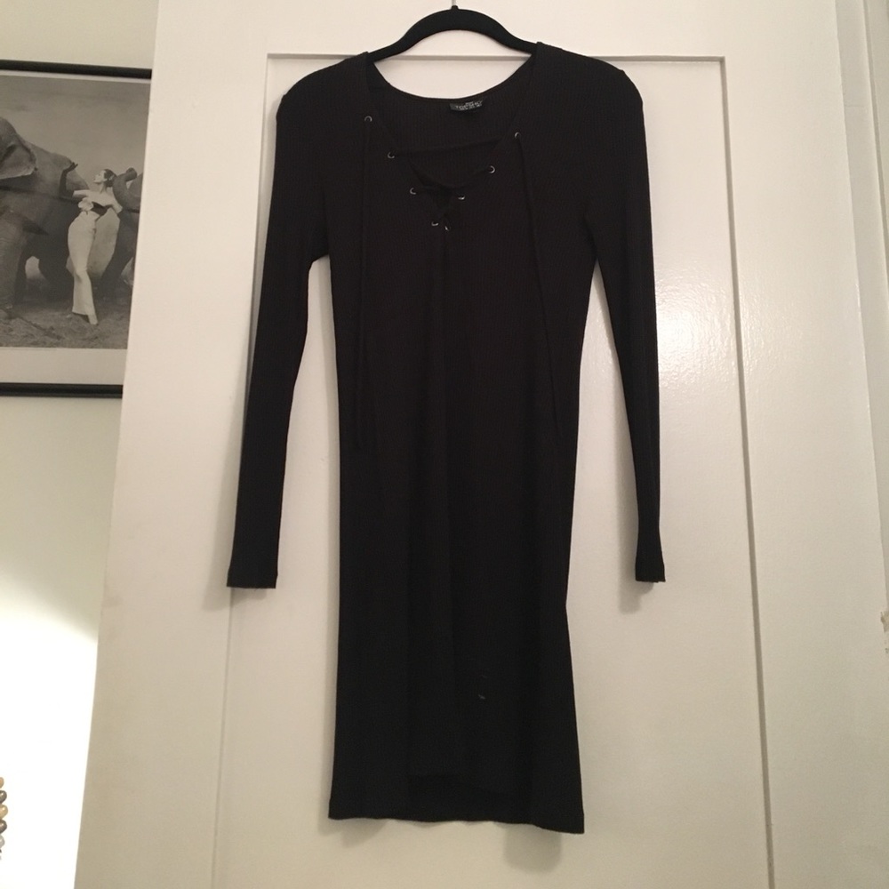 TopShop Criss-Cross Long Sleeved Dress