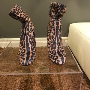 Steve Madden Edit Boot