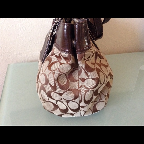 Sold - Picture 2 of 8