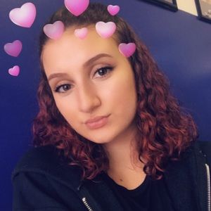 Meet your Posher, Krystal