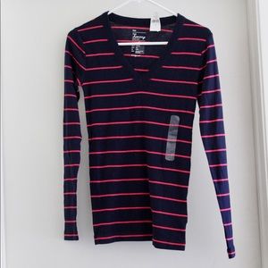 Gap Supersoft Long-sleeve V-Neck