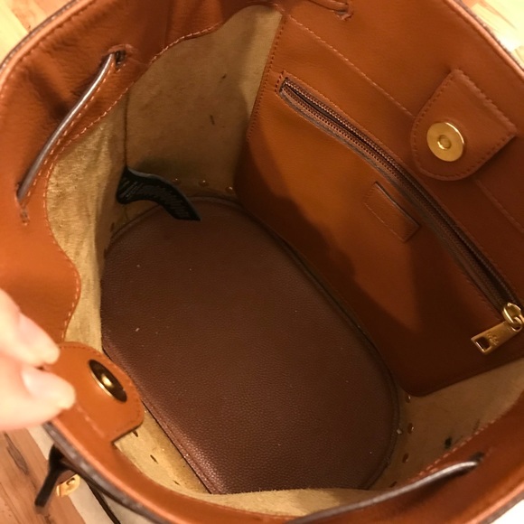 Ralph Lauren bucket bag - Picture 5 of 6