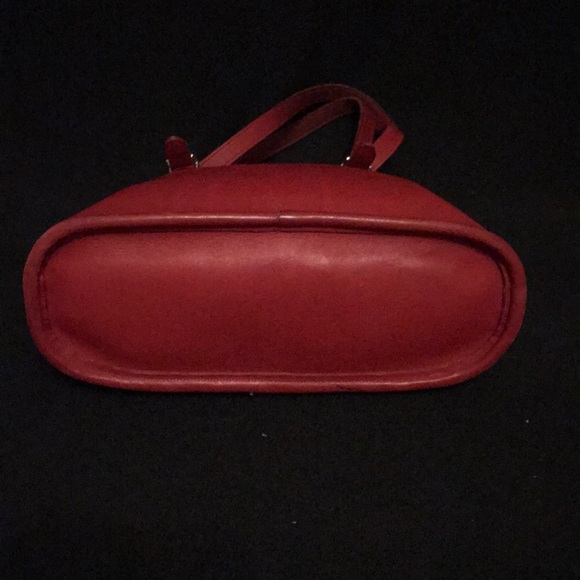 Coach Bag - Picture 2 of 3