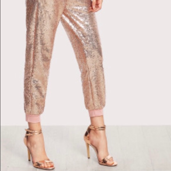 Sequin jogger pants - Picture 3 of 7