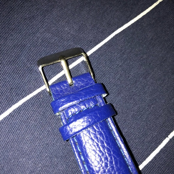 Cute blue nautical watch - Picture 4 of 4